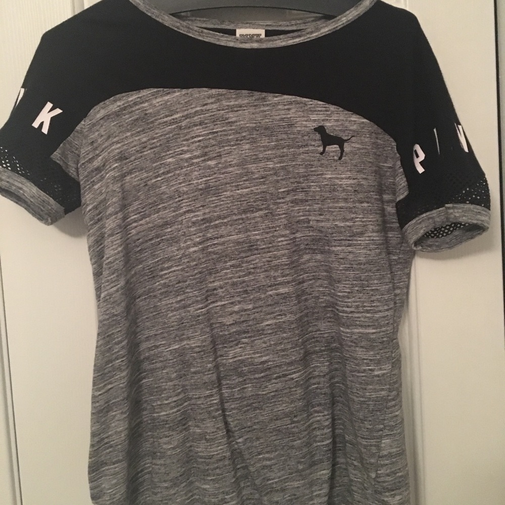 Very cute VICTORIA SECRET PINK shit. Size medium